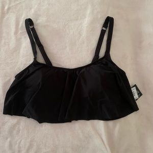 Torrid black flouncy bikini top size 1